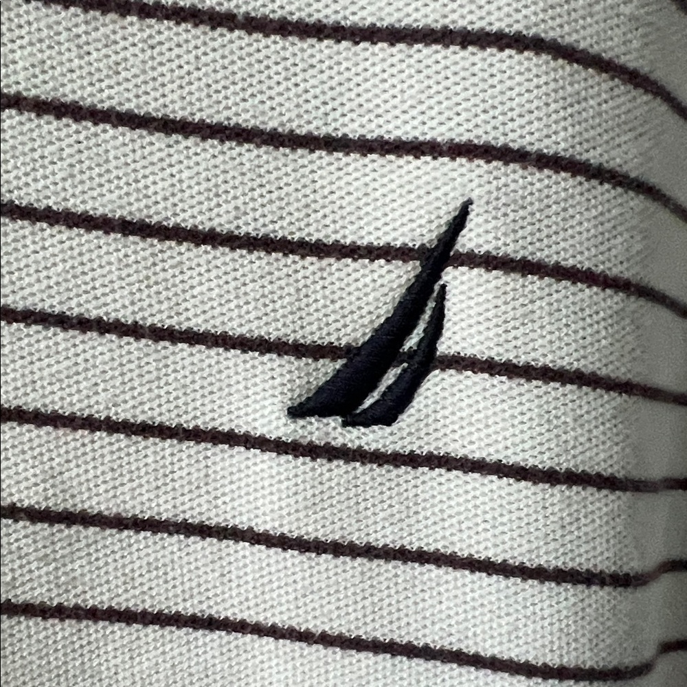 Nautica Performance deck shirt - Picture 5 of 7
